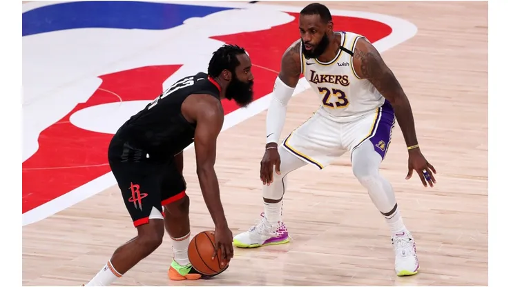 LeBron James guarding James Harden. (Getty)