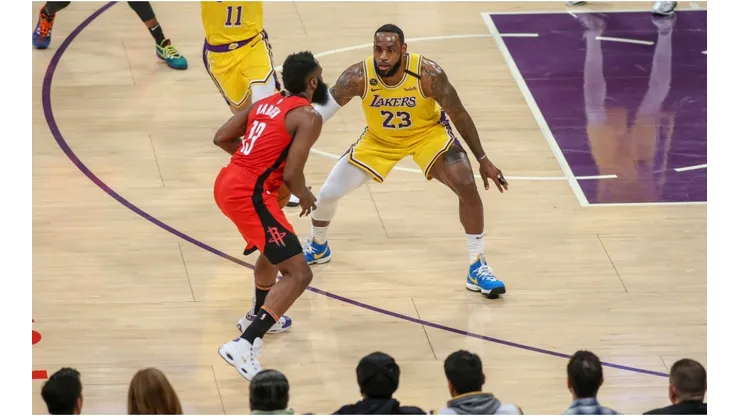 LeBron James guarding James Harden. (Getty)