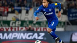 Weston McKennie of Schalke 04 controls the ball during a Bundesliga game (Getty).