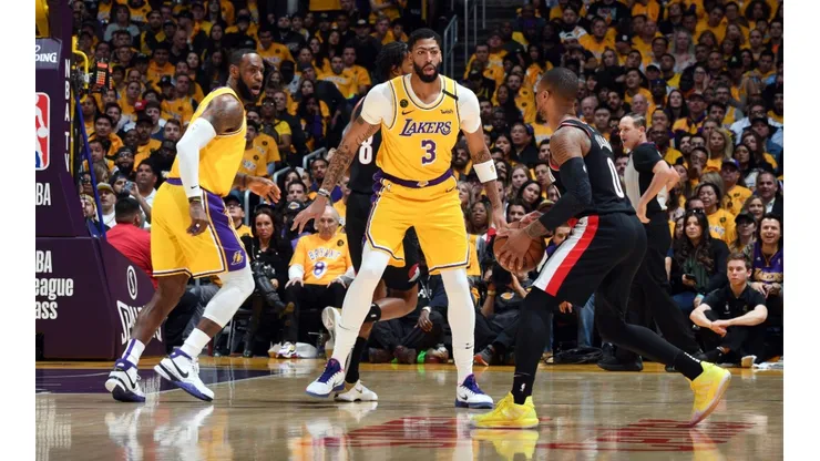 Damian Lillard will try to keep the momentum going vs LeBron and the Lakers. (Getty)