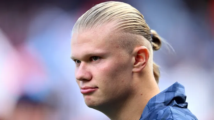 rling Haaland of Manchester City looks on prior to the Premier League match between Manchester City FC and Ipswich Town FC at Etihad Stadium on August 24, 2024 in Manchester, England.