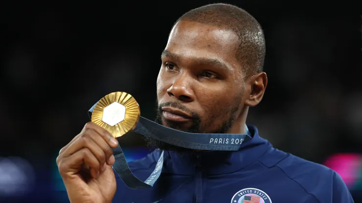 Gold medalist Kevin Durant of Team United States poses for a photo during the Men's basketball medal ceremony