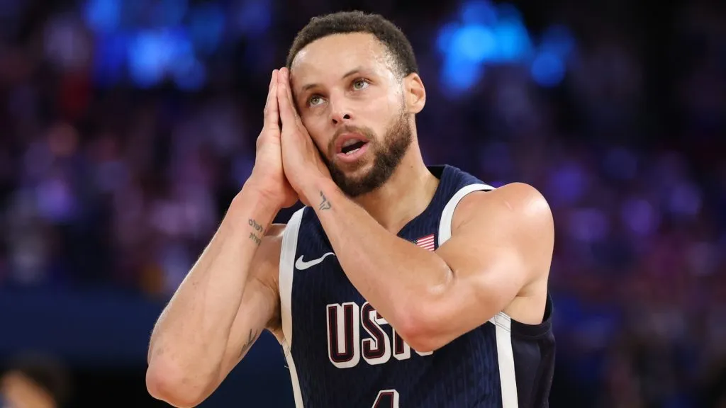 Stephen Curry #4 of Team United States reacts after a three point basket during the Men’s Gold Medal game. Michael Reaves/Getty Images