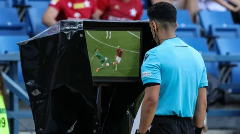 VAR