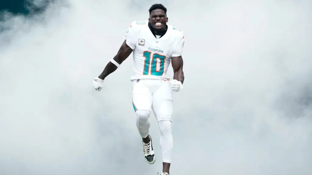 Tyreek Hill Dolphins