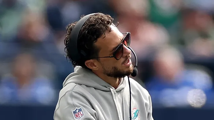 Mike McDaniel, head coach of the Miami Dolphins, reacts during the third quarter against the Seattle Seahawks at Lumen Field on September 22, 2024 in Seattle, Washington.