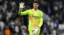 Goalkeeper Thibaut Courtois of Real Madrid CF acknowledges the audience after the LaLiga match between Real Madrid CF and Deportivo Alaves