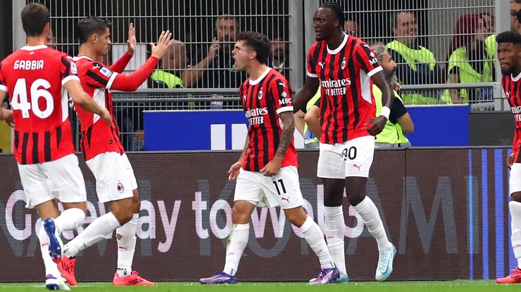 Christian Pulisic scores the first goal for Milan against Inter