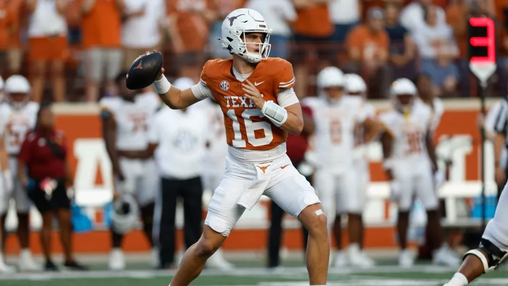 Arch Manning Texas Longhorns