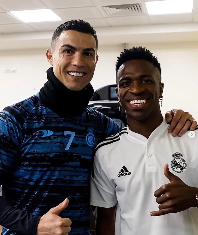 Viniciusā photo with Cristiano Ronaldo posted in his Instragram account.