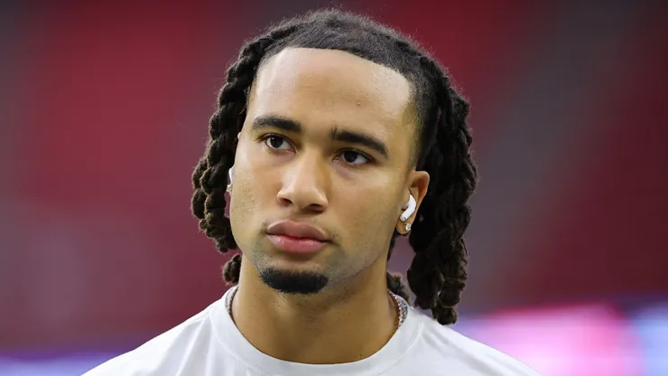 C.J. Stroud #7 of the Houston Texans warms-up prior to a game against the Chicago Bears at NRG Stadium on September 15, 2024 in Houston, Texas.