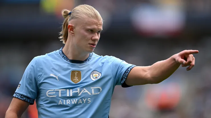 Erling Haaland celebrates scoring against Brentford