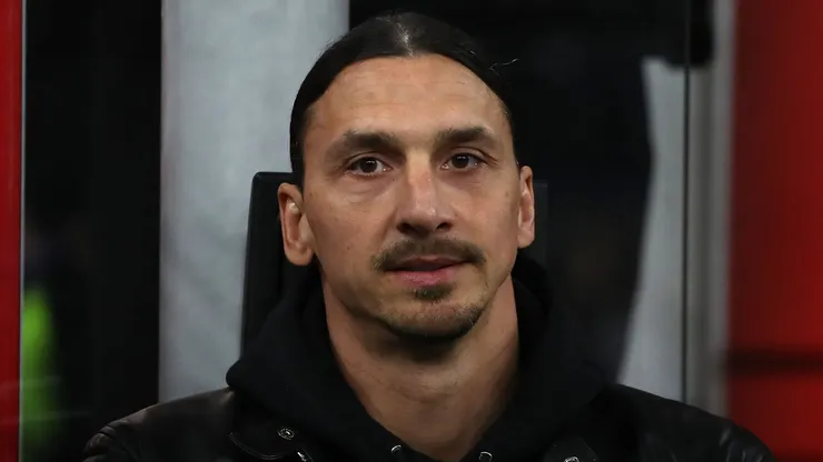 Zlatan Ibrahimovic of AC Milan looks on during the UEFA Champions League quarterfinal first leg match between AC Milan and SSC Napoli