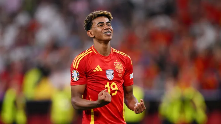 Lamine Yamal scores for Spain vs France