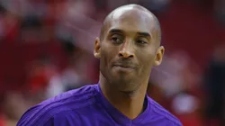Kobe Bryant #24 of the Los Angeles Lakers warms up prior to a game against the Houston Rockets in 2015.