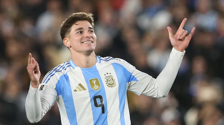 Julian Alvarez celebrates his goal against Chile for 2026 World Cup Qualifiers
