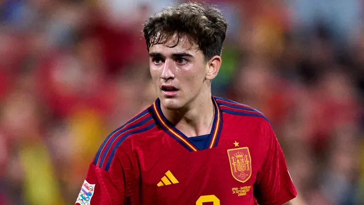 Gavi of Spain in action