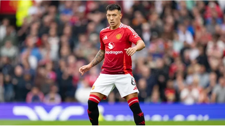 Lisandro Martinez of Manchester United