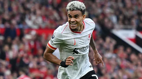 Luis Diaz of Liverpool celebrates scoring his team's second goal during the Premier League match between Manchester United FC and Liverpool FC at Old Trafford on September 01, 2024 in Manchester, England.