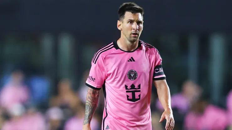 Lionel Messi #10 of Inter Miami looks on during the second half of the game against St. Louis City at Chase Stadium on June 01, 2024 in Fort Lauderdale, Florida.