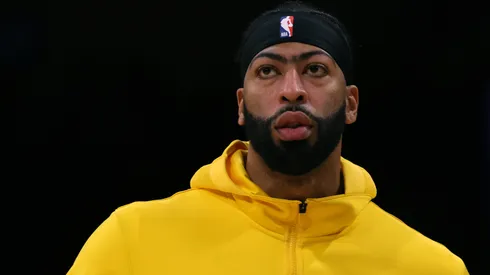 Anthony Davis #3 of the Los Angeles Lakers during warm up before the game against the at Crypto.com Arena