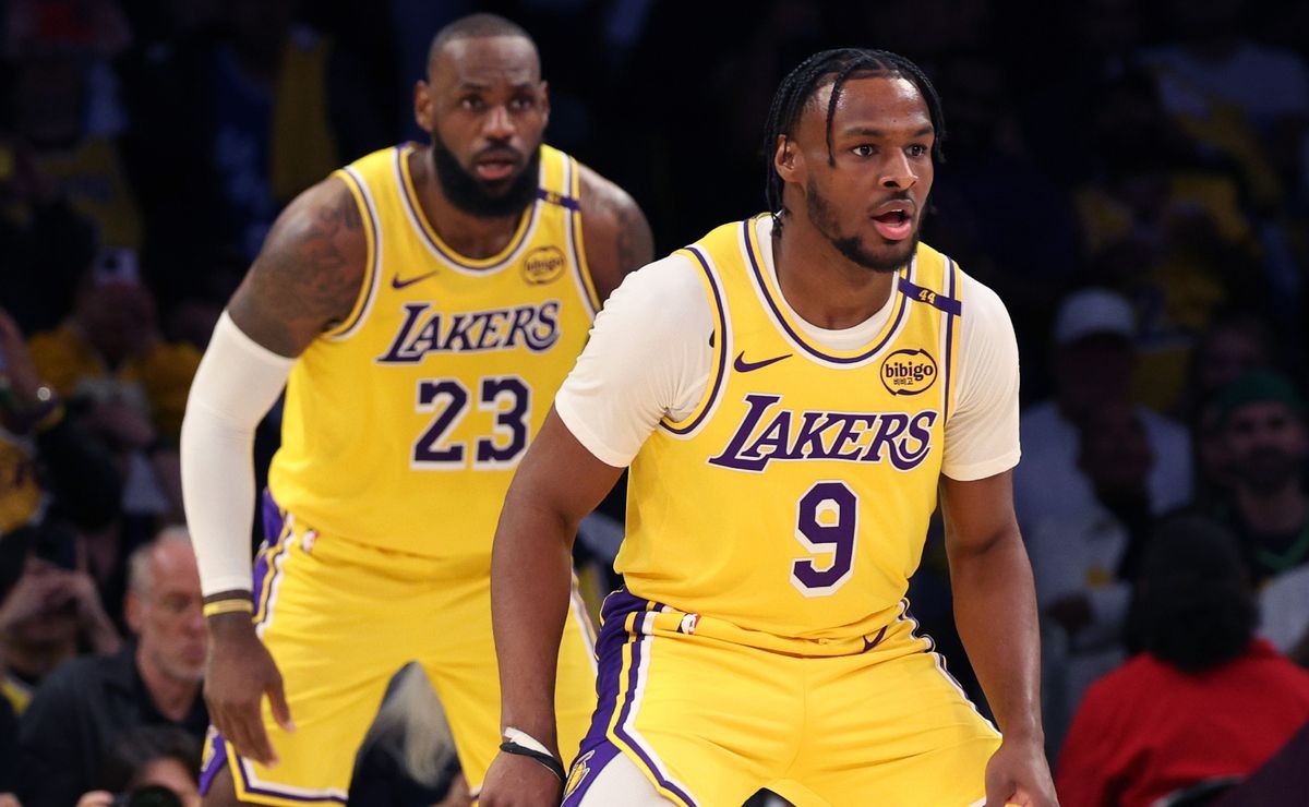 NBA News: LeBron and Bronny James share an emotional moment during ...