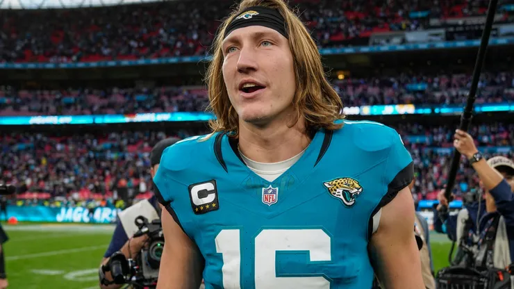 Jacksonville Jaguars v New England Patriots International Series 20 10 2024. Jacksonville Jaguars quarterback Trevor Lawrence (16) during the International Series match between Jacksonville Jaguars and New England Patriots at Wembley Stadium, London, England on 20 October 2024.