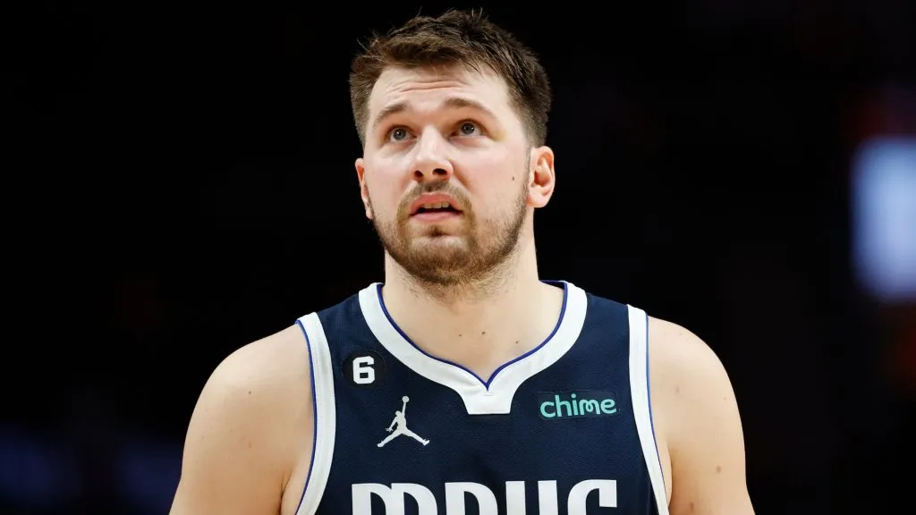 Luka Doncic looks up