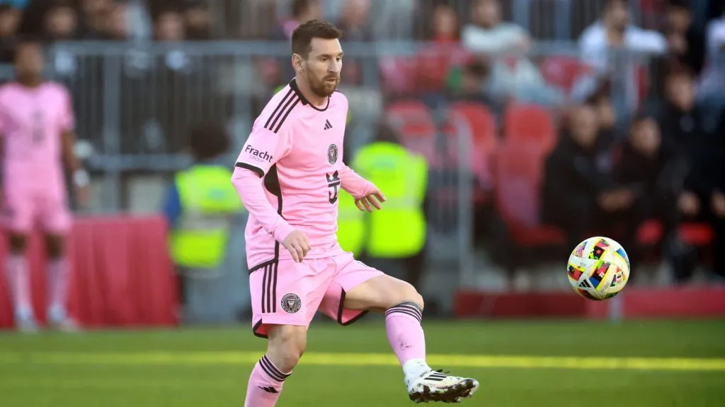 Lionel Messi playing