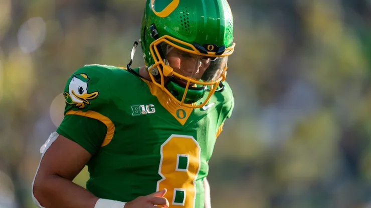 Quarterback Dillon Gabriel #8 of the Oregon Ducks walks off the field after an incomplete pass during the third quarter of the game against the Idaho Vandals at Autzen Stadium on August 31, 2024 in Eugene, Oregon.