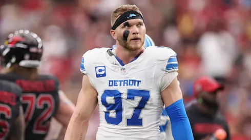 Defensive end Aidan Hutchinson #97 of the Detroit Lions during the NFL game at State Farm Stadium on September 22, 2024 in Glendale, Arizona. The Lions defeated the Cardinals 20-13.