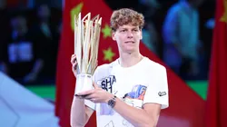 Jannik Sinner with the Shanghai Masters trophy