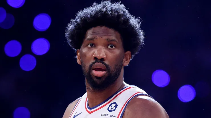 Joel Embiid #21 of the Philadelphia 76ers looks on before the opening tipoff against the New York Knicks at Madison Square Garden on April 30, 2024 in New York City.