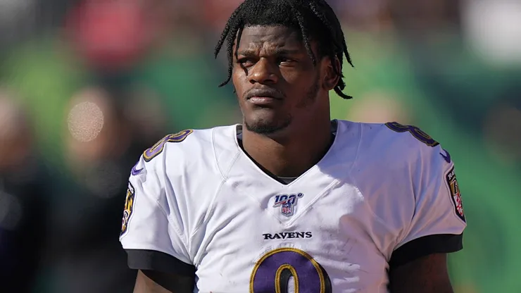 Lamar Jackson #8 of the Baltimore Ravens stands on the sidelines during the first half of the NFL football game against the Cincinnati Bengals at Paul Brown Stadium on November 10, 2019 in Cincinnati, Ohio.