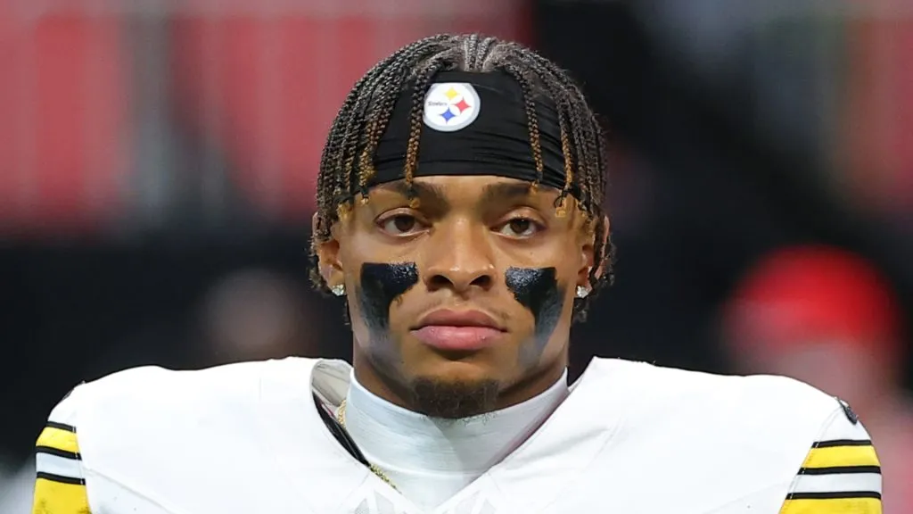 Justin Fields looking forward