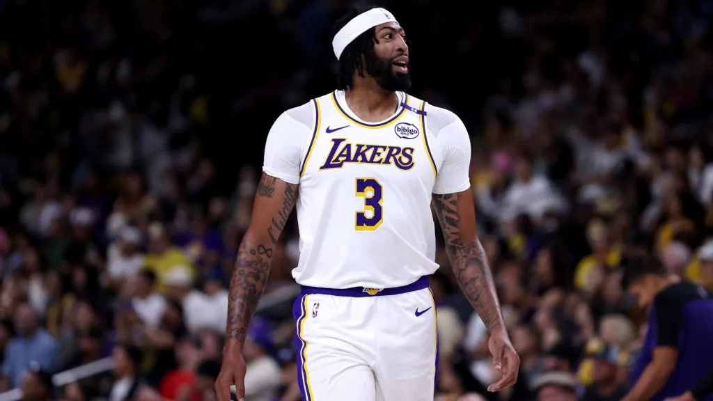Anthony Davis #3 of the Los Angeles Lakers reacts to a play during the first quarter against the Phoenix Suns at Acrisure Arena on October 06, 2024 in Palm Springs, California.(Photo by Katelyn Mulcahy/Getty Images)