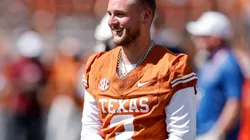 Quinn Ewers #3 of the Texas Longhorns watches players warm up before the game against the Mississippi State Bulldogs at Darrell K Royal-Texas Memorial Stadium on September 28, 2024 in Austin, Texas.