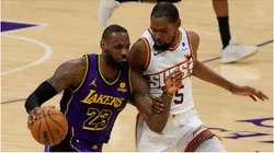 LeBron James (R) and Kevin Durant (L)