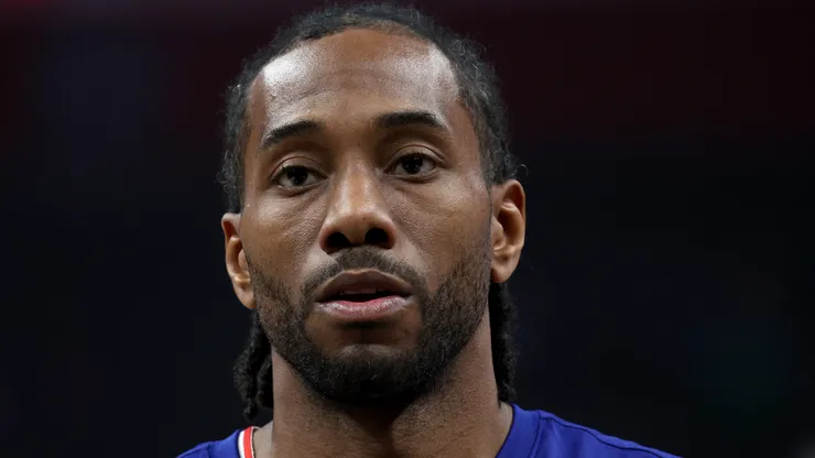 Kawhi Leonard #2 of the LA Clippers before the game against the Atlanta Hawks.