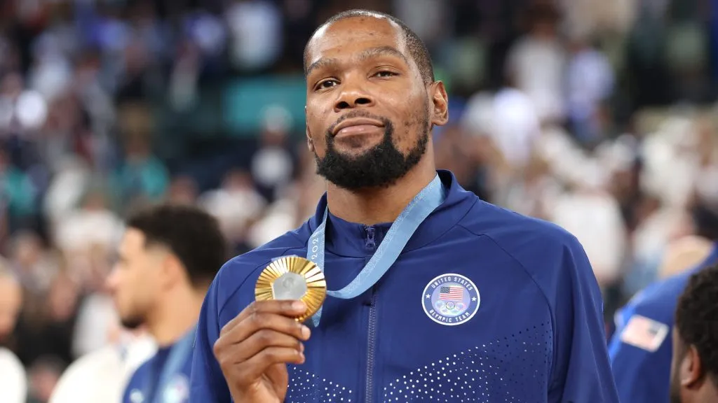 Gold medalist Kevin Durant of Team United States poses for a photo during the Menās basketball medal ceremony on day fifteen of the Olympic Games Paris 2024 at Bercy Arena on August 10, 2024 in Paris, France. (Photo by Ezra Shaw/Getty Images)