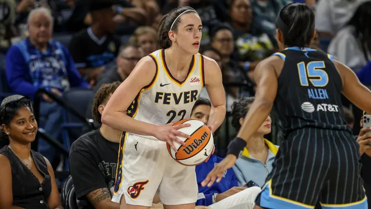 Caitlin Clark (22 Indiana Fever) in action during the game between the Chicago Sky and Indiana Fever on Sunday June 23, 2024 at Wintrust Arena, Chicago, USA. (NO COMMERCIAL USAGE) (Shaina Benhiyoun/SPP)