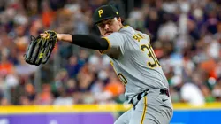 Pirates starting pitcher PAUL SKENES (30) throws a pitch during Monday s game, at Minute Maid Park, in Houston, Texas.