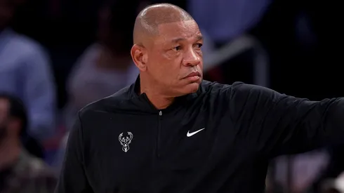 Head coach Doc Rivers of the Milwaukee Bucks directs his players in the first half against the New York Knicks at Madison Square Garden on November 08, 2024 in New York City.