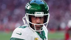 Aaron Rodgers #8 of the New York Jets looks on in the first quarter against the Arizona Cardinals at State Farm Stadium on November 10, 2024 in Glendale, Arizona.