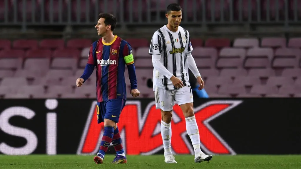 Lionel Messi of Barcelona (L) and Cristiano Ronaldo of Juventus F.C. (R) look on during the UEFA Champions League Group G stage match between FC Barcelona and Juventus at Camp Nou. (David Ramos/Getty Images)