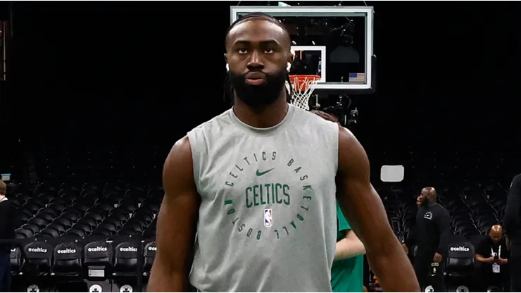 Jaylen Brown #7 of the Boston Celtics warms up before playing the Cleveland Cavaliers during the Emirates NBA Cup at TD Garden on November 19, 2024 in Boston, Massachusetts.