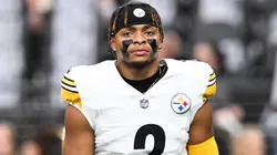 Justin Fields #2 of the Pittsburgh Steelers warms-up prior to a game against the Las Vegas Raiders at Allegiant Stadium on October 13, 2024.