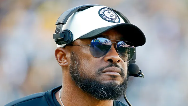 Head coach Mike Tomlin of the Pittsburgh Steelers looks on during the fourth quarter against the Green Bay Packers at Acrisure Stadium on November 12, 2023 in Pittsburgh, Pennsylvania.