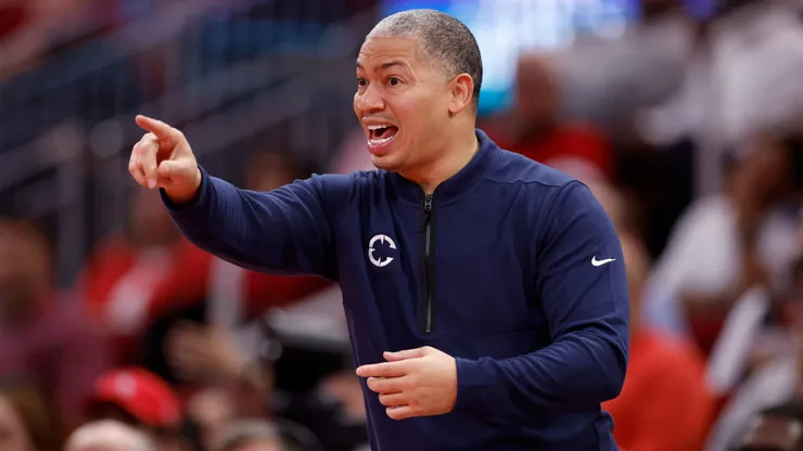 Head coach Tyronn Lue of the Los Angeles Clippers reacts in the second half against the Houston Rockets during the Emirates NBA Cup game at Toyota Center on November 15, 2024 in Houston, Texas.