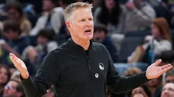 Head coach Steve Kerr Golden State Warriors reacts to a foul call in the second quarter against the Los Angeles Clippers at Chase Center